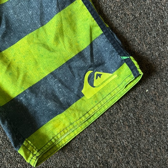 Boardshorts size 27 - Quiksilver - Picture 3 of 4